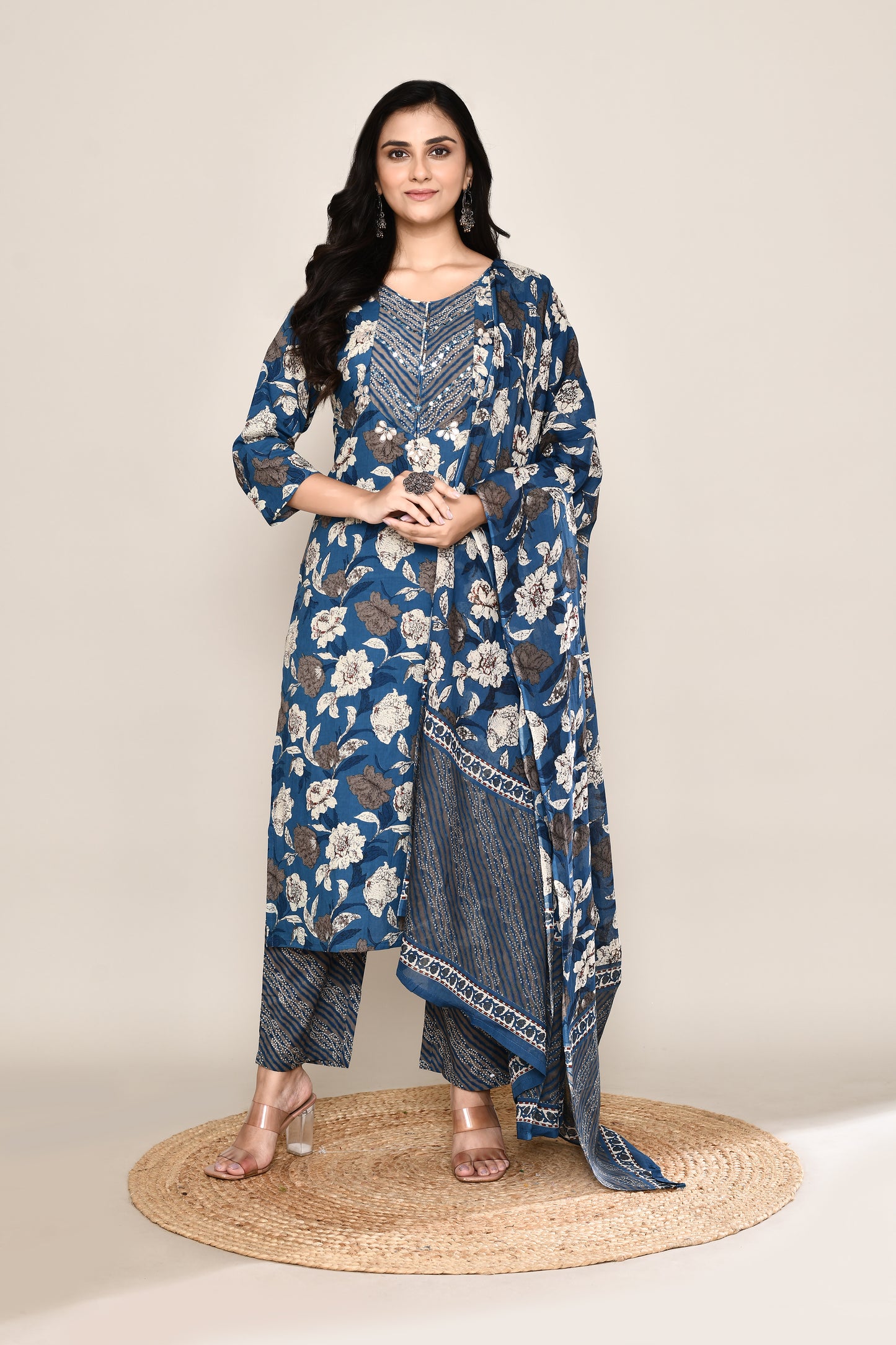 Turquoise Big Floral 3 Pcs Kurta Set With Neckline Embroidery