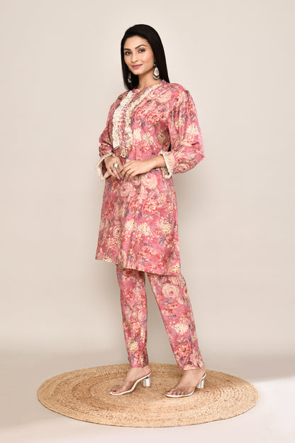 Floral Co-ord Set With Fringe Neckline And Sleeves